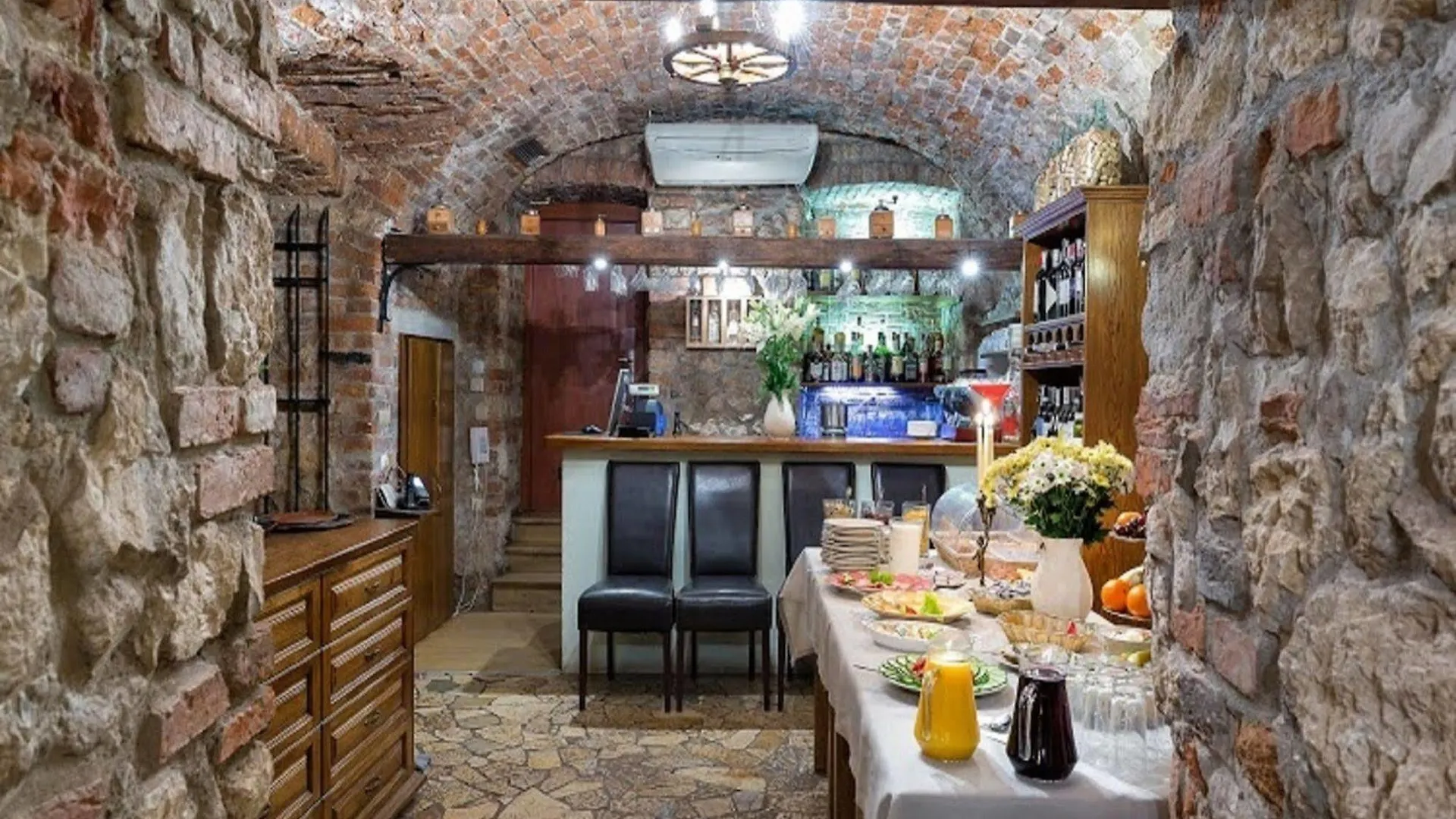 Aparthotel Karmel Kraków 3*,